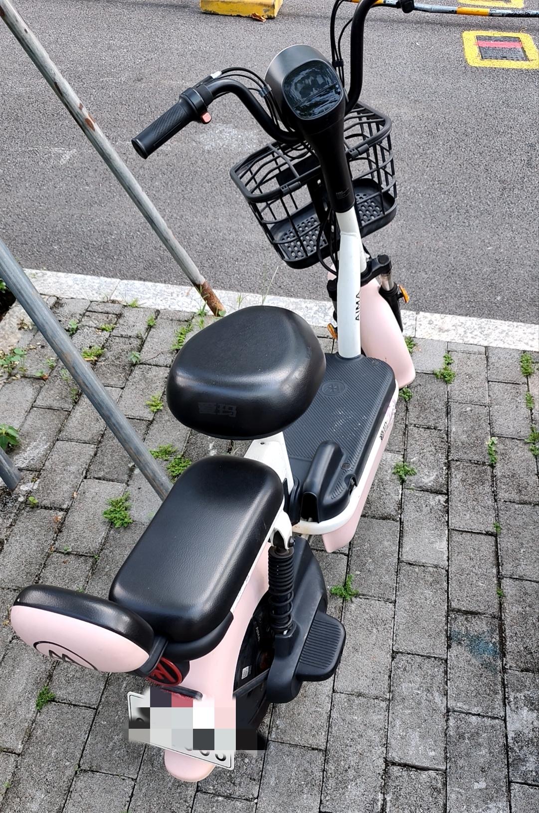 新国标电动车不能载人，然后速度又限制了25km/h，其实现在25km/h对于在城