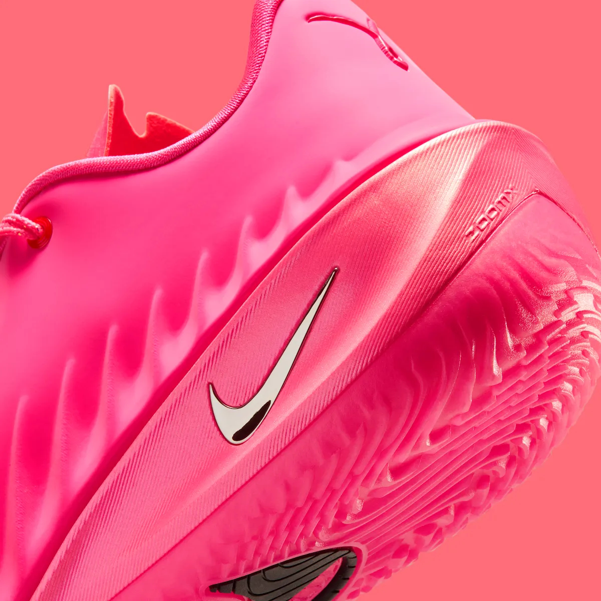 Nike G.T. Cut 4 即将迎来一款 “Kay Yow” 配色，定档 3