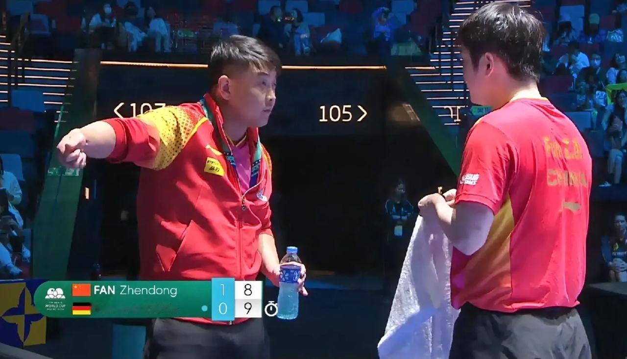 #澳门世界杯# 刚结束的3场国乒比赛，中国选手3个4-0顺利拿下小组赛第一轮。
