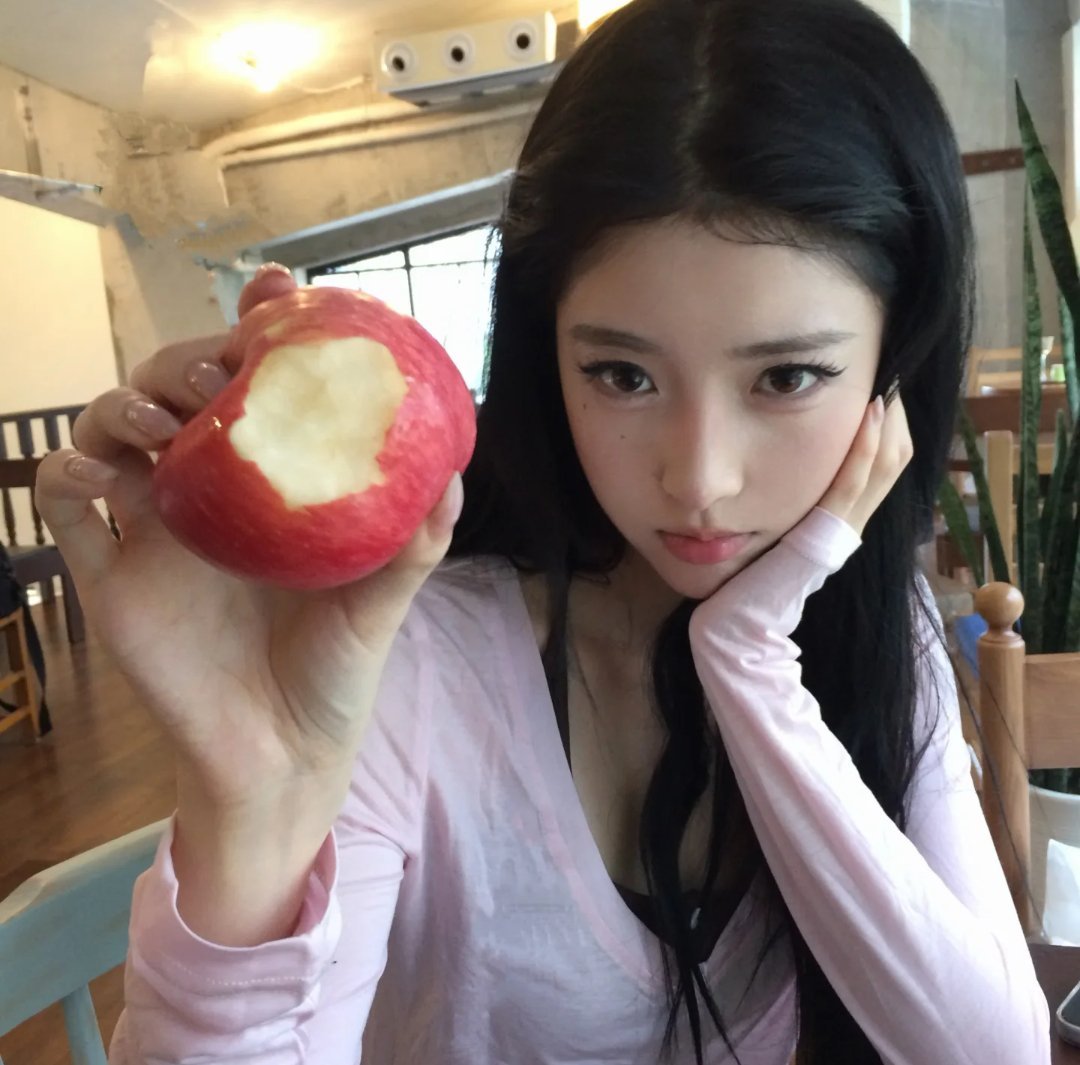 小众女头  wechat女头图源HelloKittyyy_ 