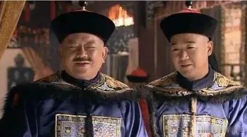 纪晓岚与和珅是什么关系？纪晓岚与和珅的真实关系与电视剧中的描绘存在较大差异。
虽