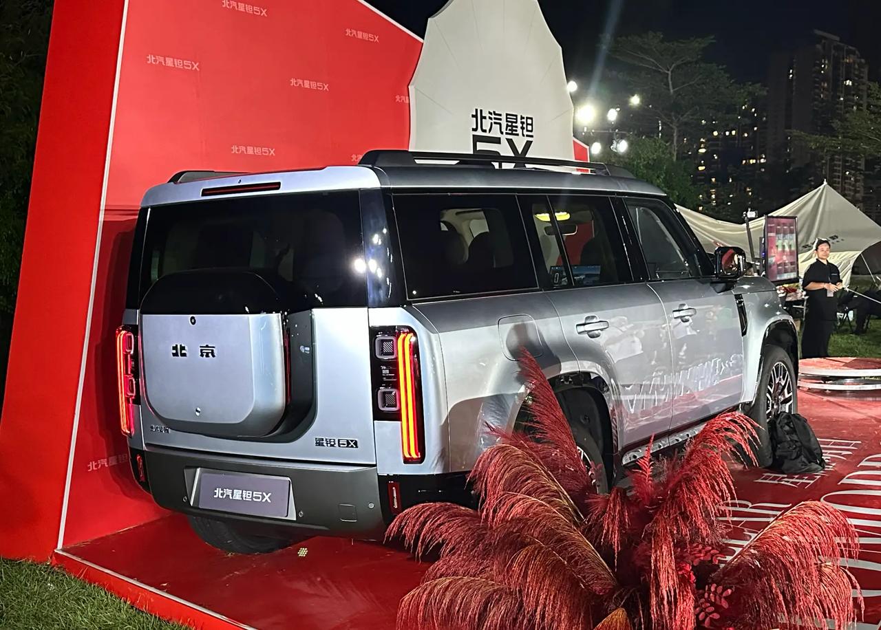 家用也能玩轻越野！北京越野星钽 5X 开启预售

喜欢方盒子 SUV 的朋友大多