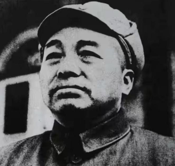 1965年，中央点名让彭德怀复出，他却当场拒绝！一封亲笔信送到毛主席案头，主席看