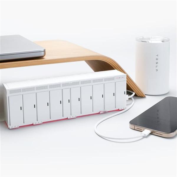 售价709元！特斯拉推出迷你储能站造型充电宝：1:40比例复刻Megapack 