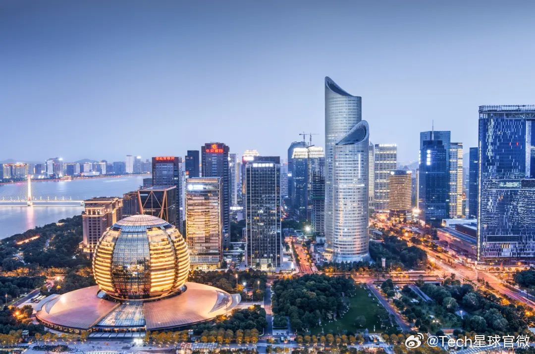 【杭州58个省千项万亿新建项目全部开工】今年上半年，杭州以浙江省“千项万亿”工程