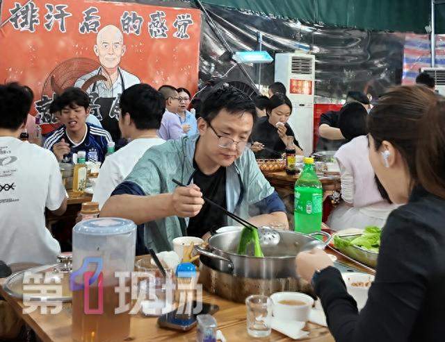 砸600万养鸡！莫氏鸡煲深圳分店直接泡汤