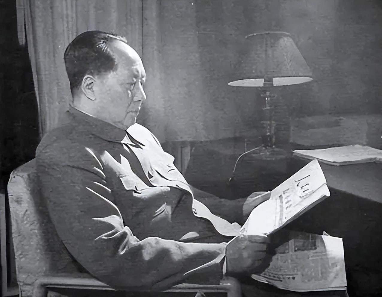 1975年，已经82岁高龄的毛主席突然问身边的人：功德林里，还有国民党战犯吗？