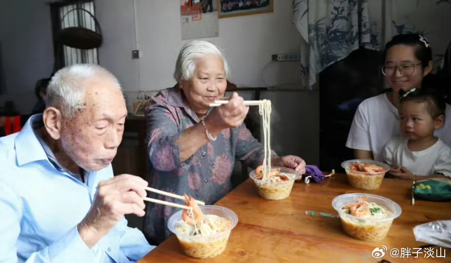 宁波宁海长寿IP赋能乡村共富近日，“慢游河洪・万般奇遇”2026 宁海梅林河洪长