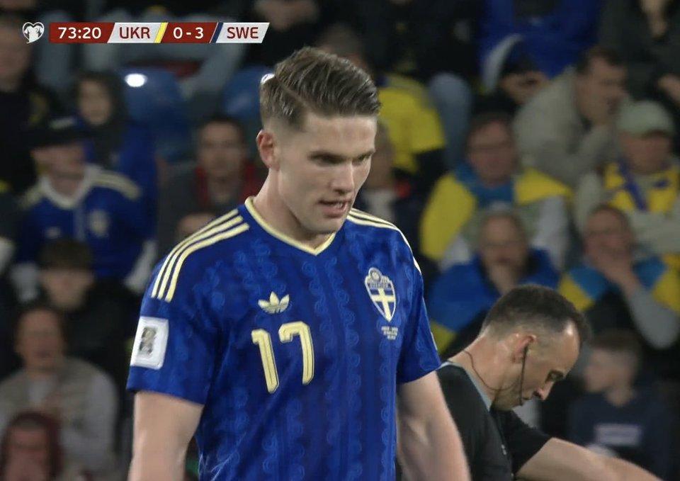 哲凯赖什再也不是水货，他要帮阿森纳拿英超，帮瑞典进世界杯啦。

更牛逼的话，再拿