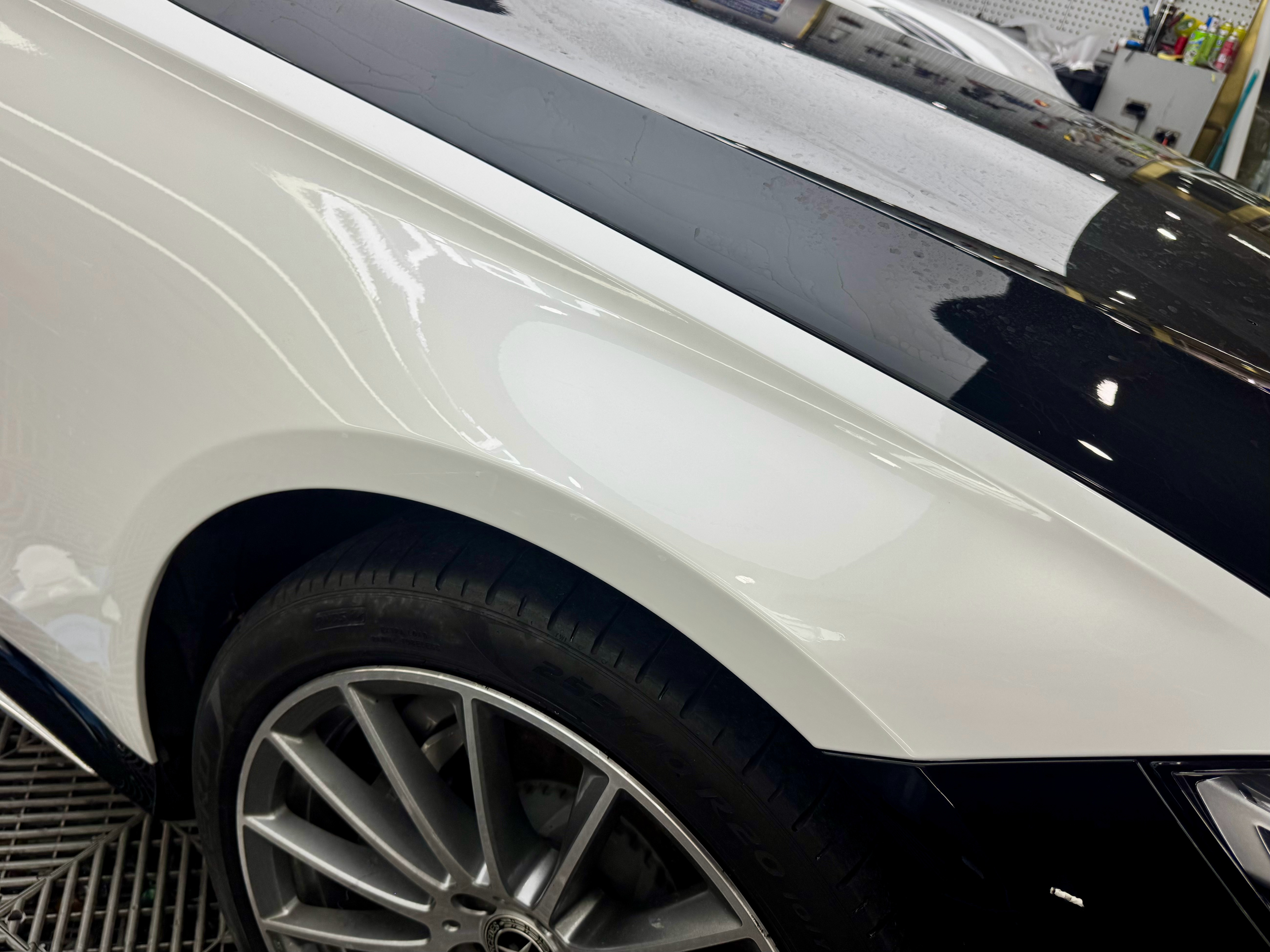 白色D级车的进化论！你觉得D级轿车，谁家白色最尊贵李楠说道[超话]李楠说道奔驰[