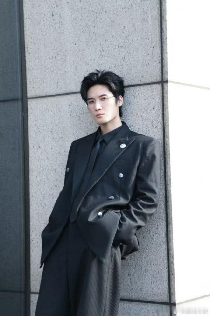 刘晓庆没选刘海宽 无限超越班4刘海宽居然被淘汰了，复活环节刘晓庆选了朱孝天，好意