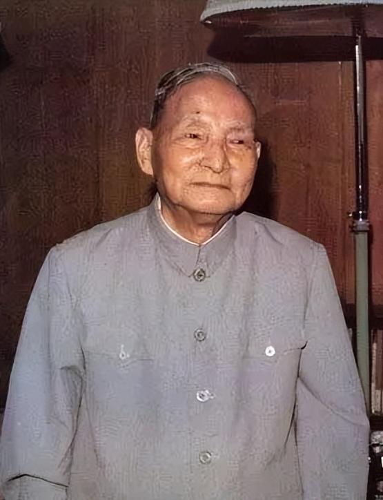1962年，毛主席约谈陈云一个小时，22天后陈云婉拒开会：自己的心脏功能很差体力