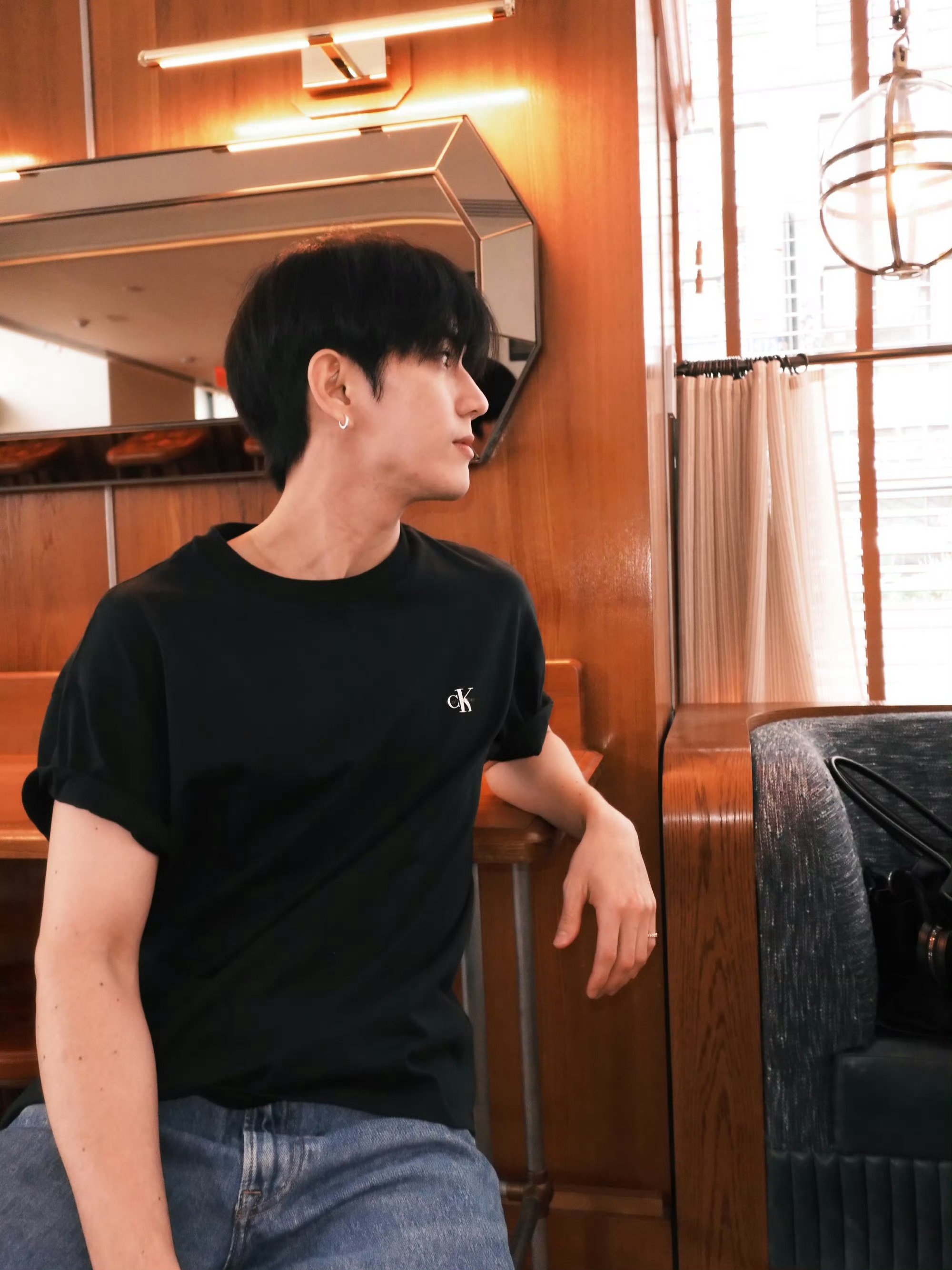妈咪又来喂孩子了 ​​​