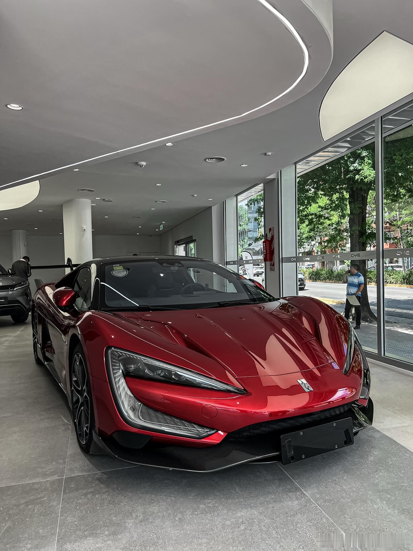 比亚迪 仰望 U9出息了，出海（阿根廷）🇦🇷如今，我们的国产品牌超跑也走出国