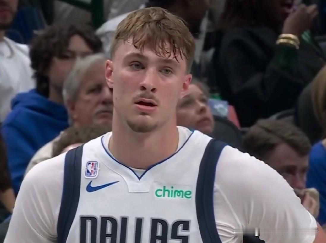 冲击最佳新秀！！！
新科状元弗拉格最近4场比赛的数据表现！！！
主场打热火：上场