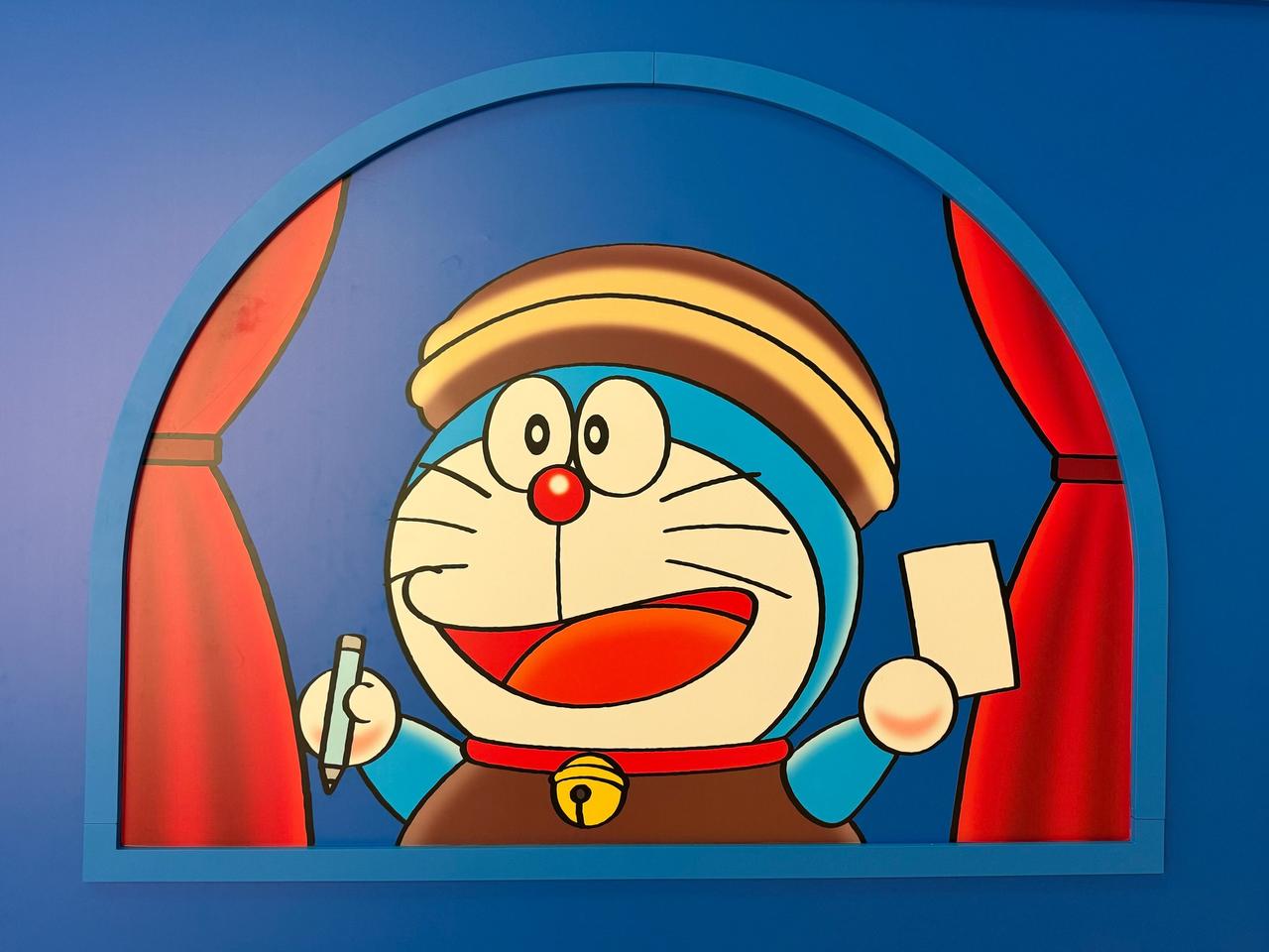 早安中国。时光。当打开多年未见的QQ空间，少数人还在发着自己的生活，偶尔打开一两