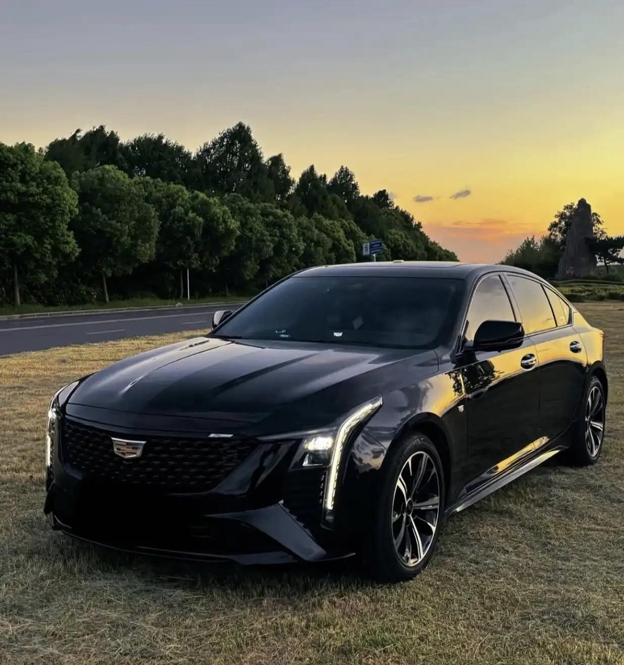 大家觉得凯迪拉克CT5和宝马330在外观方面，谁的颜值更高？我觉得凯迪明显更好看