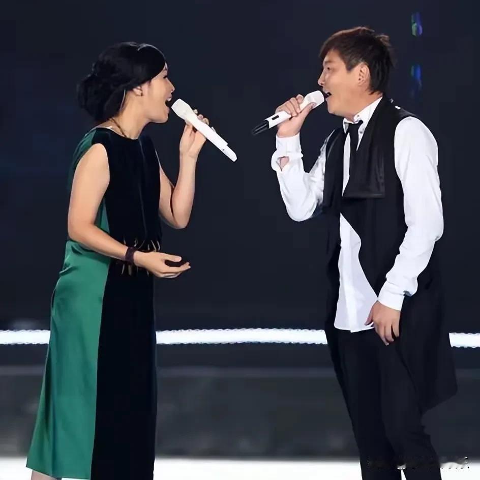 孙楠唱的《藏海传》主题曲

很好听，但无法封神！

原因是

有位跟孙楠同级别的
