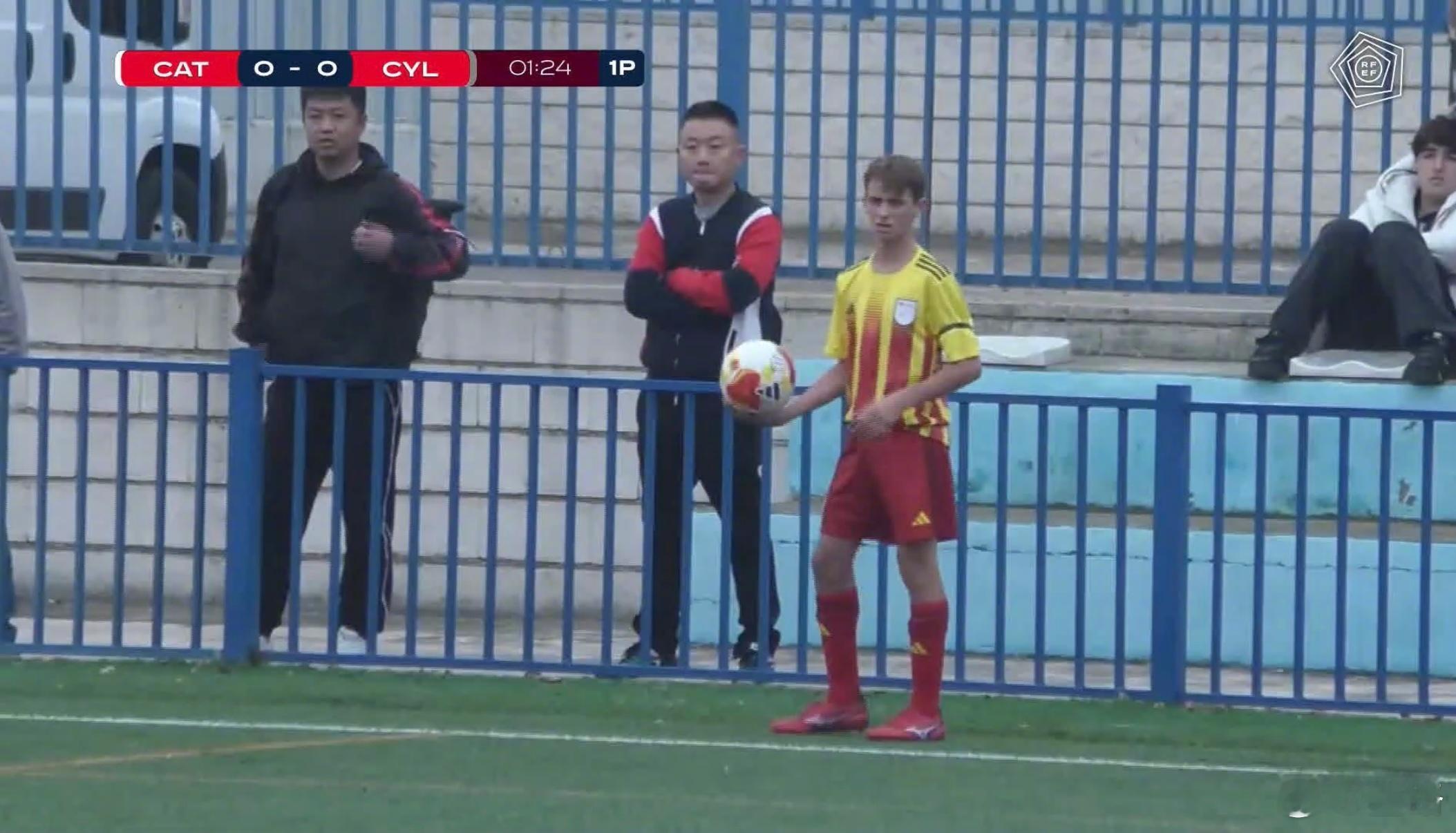 西班牙🇪🇸全运会，场边惊现中国面孔……[笑cry] ​​​