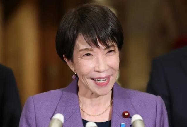 高市早苗怕啥来啥？中国27号公告发布，日本没等到中方的会面，等来了中方的制裁清单