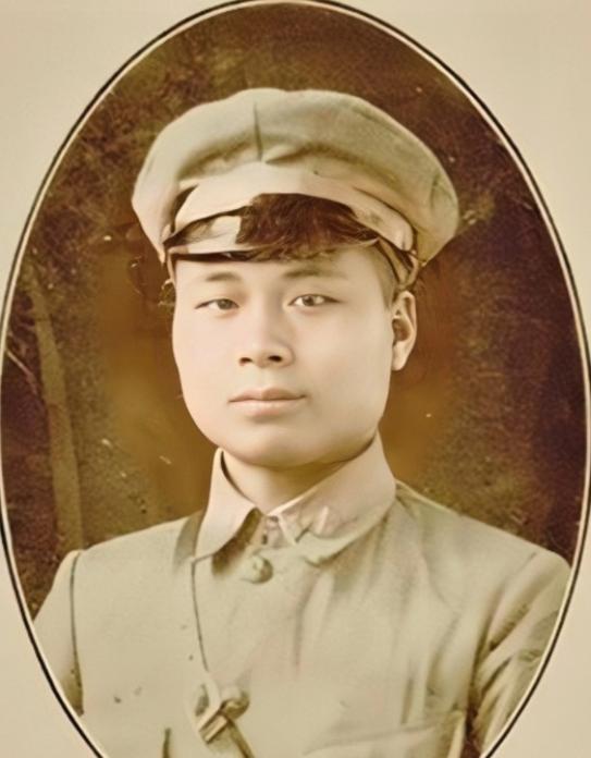 1961年，邱行湘已经54岁了，原74军军长邱维达见他还是单身，就说：“有个30