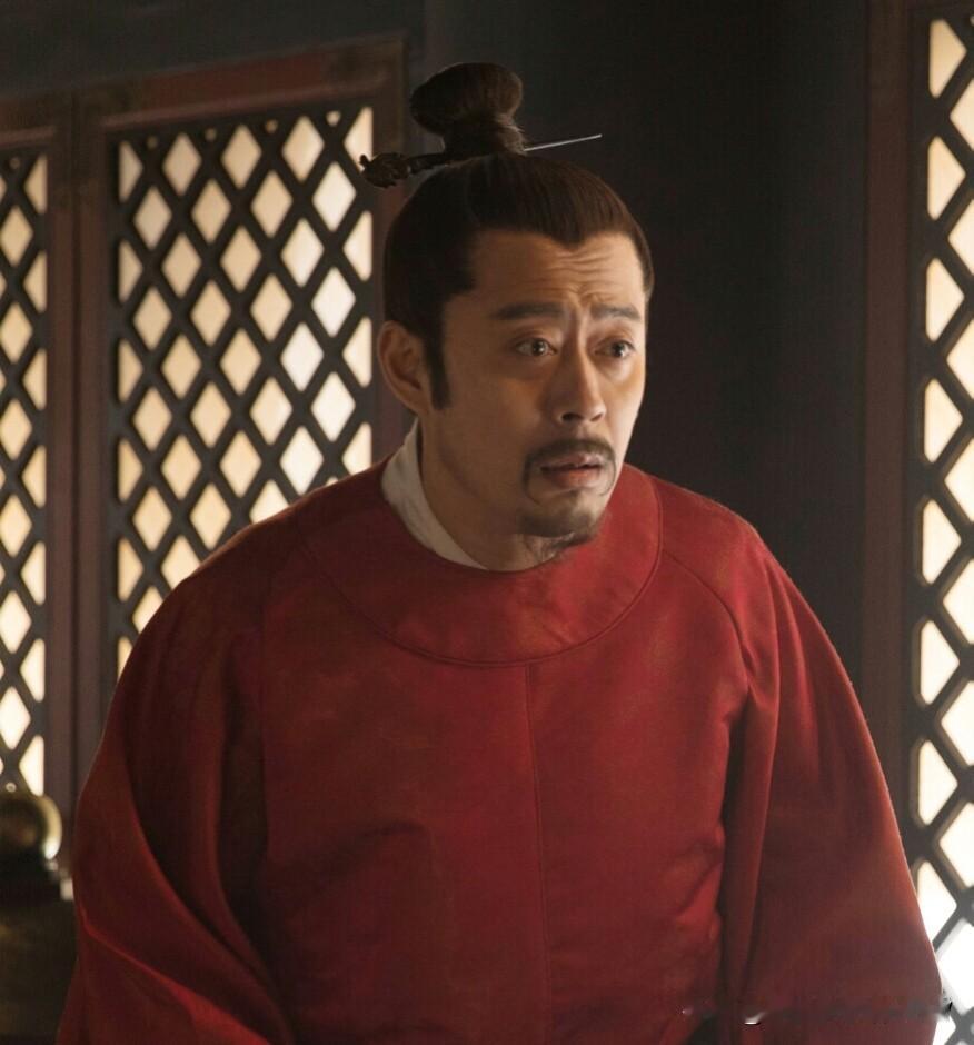 突然发现，如果抛开上帝的视角，盛弘也算是哪个时代的良人。
首先，盛弘不贪图大娘子