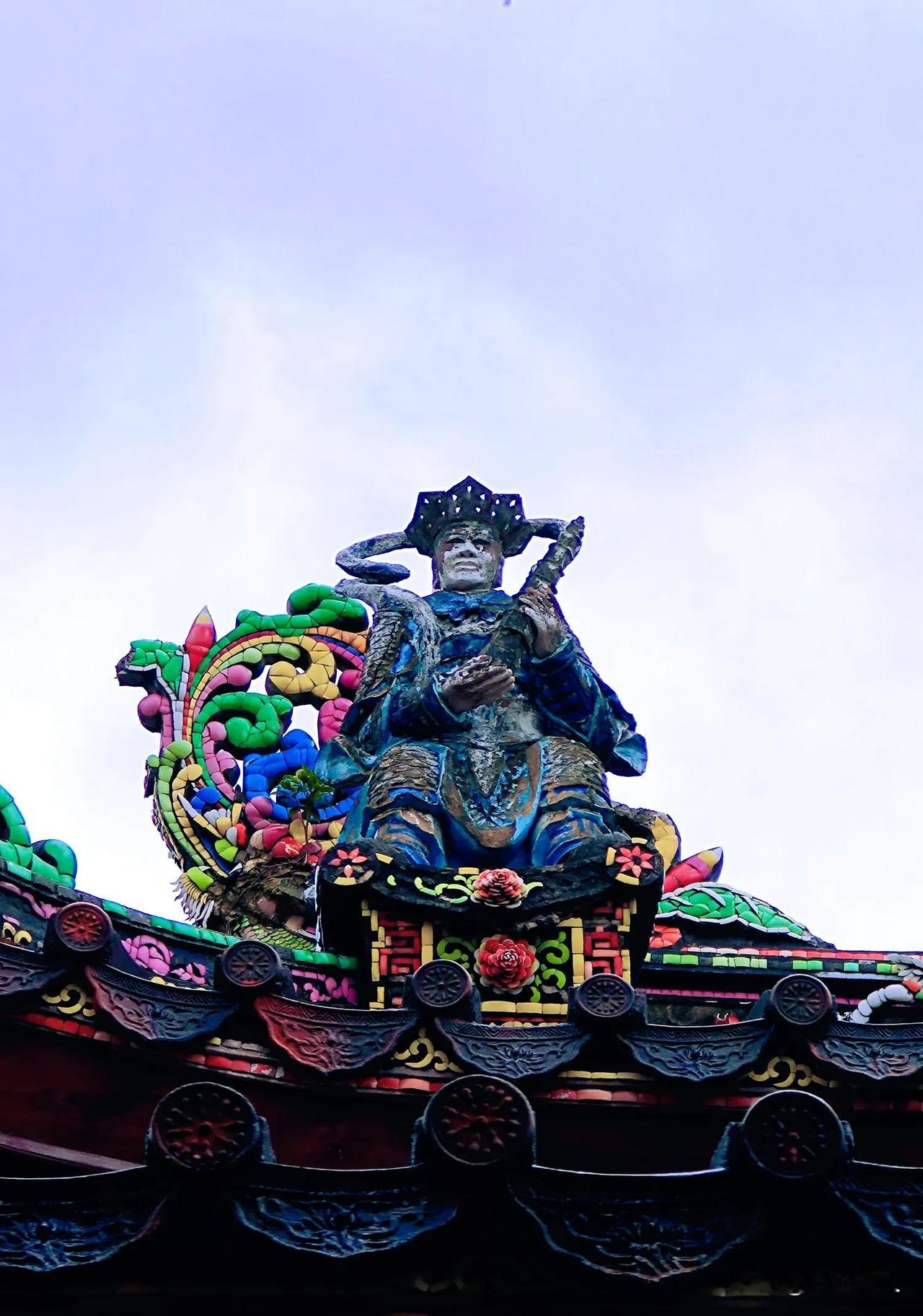 天王盖地虎
#晒出你手机相册里最美古建筑照片##名胜古迹随拍# #古陈建筑美图#