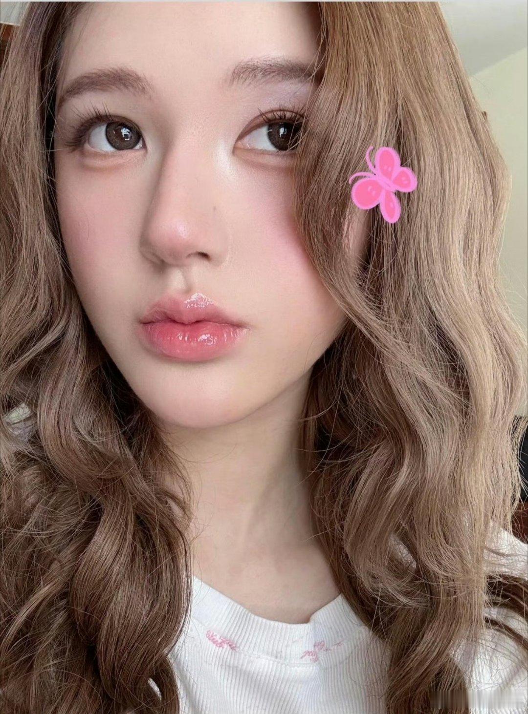 漂亮的赵露思赵露思