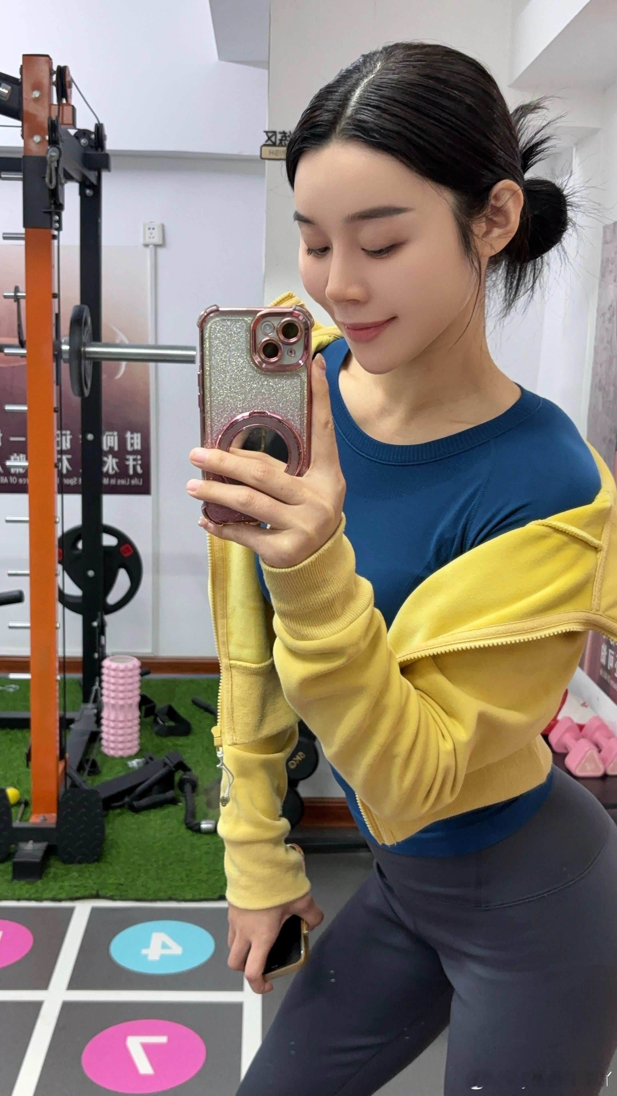 最近爱上了大背头 