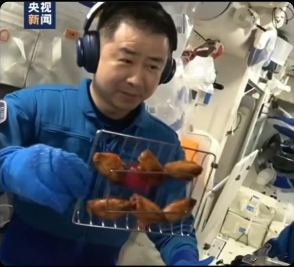 一定是高科技，AI人工智能，万物互联互通。很多传统行业都会被颠覆。你看我们的航天