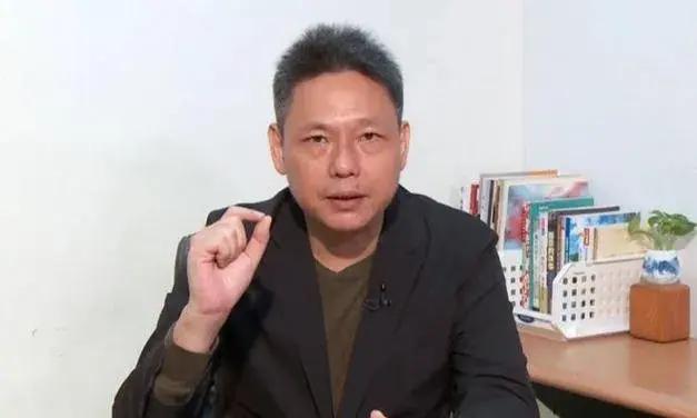 谢寒冰这次有点不地道了，竟然批评大陆学者对台湾问题的分析与见解，认为大陆学者不了