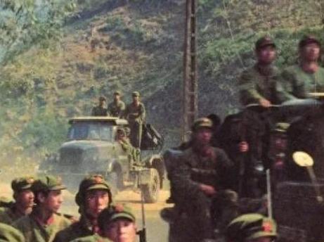 两山轮战：我军各军区轮番上阵，打到越南畏战，兰州军区直播战斗
很多人不理解，明明