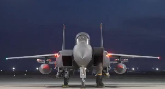 海湾国家敦促特朗普：在伊朗政权被彻底瓦解之前，不要停止军事行动。

海湾阿拉伯国