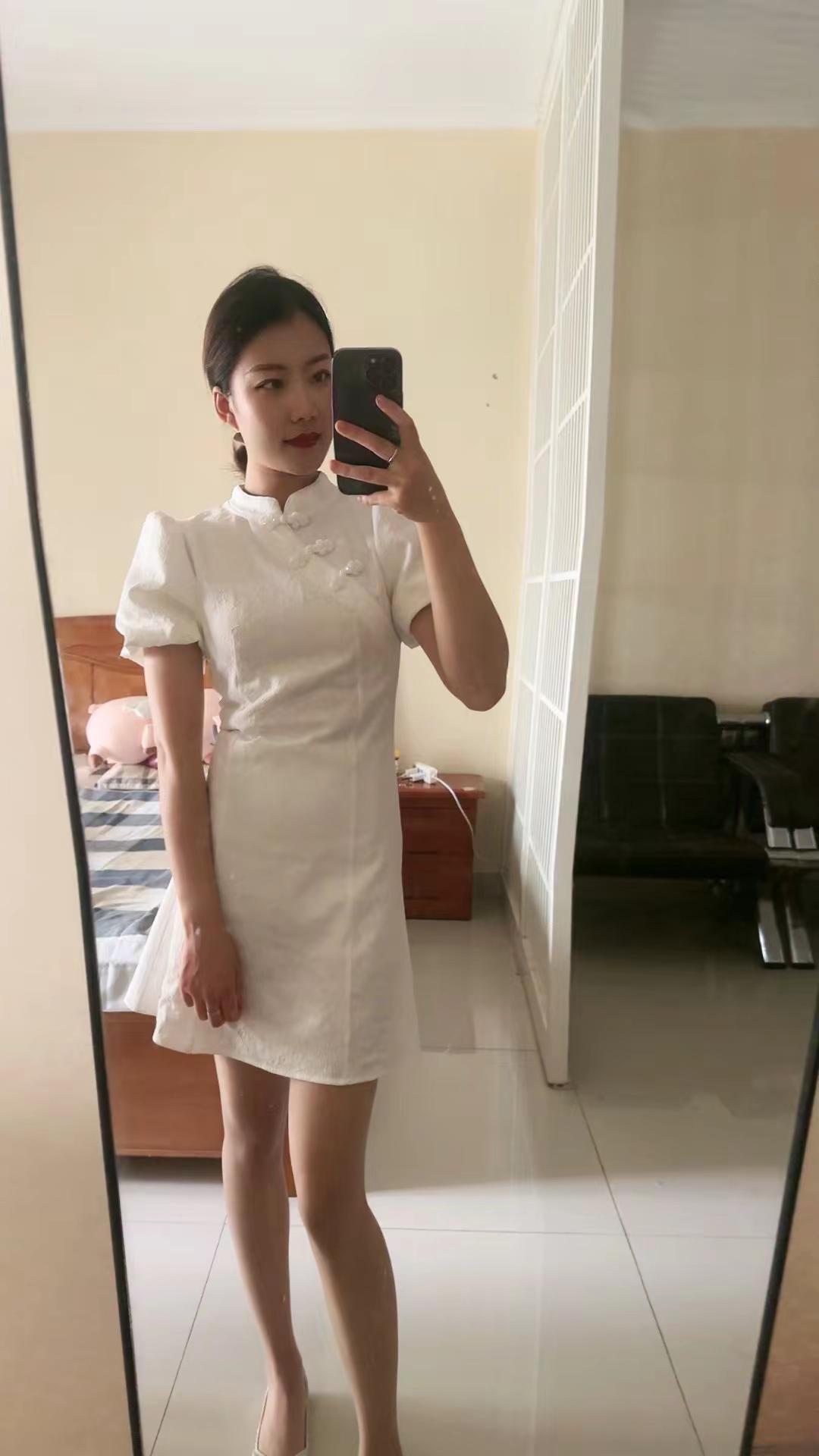 还是喜欢以前的自己！回不去的时光 放弃幼态审美做气质女人穿搭