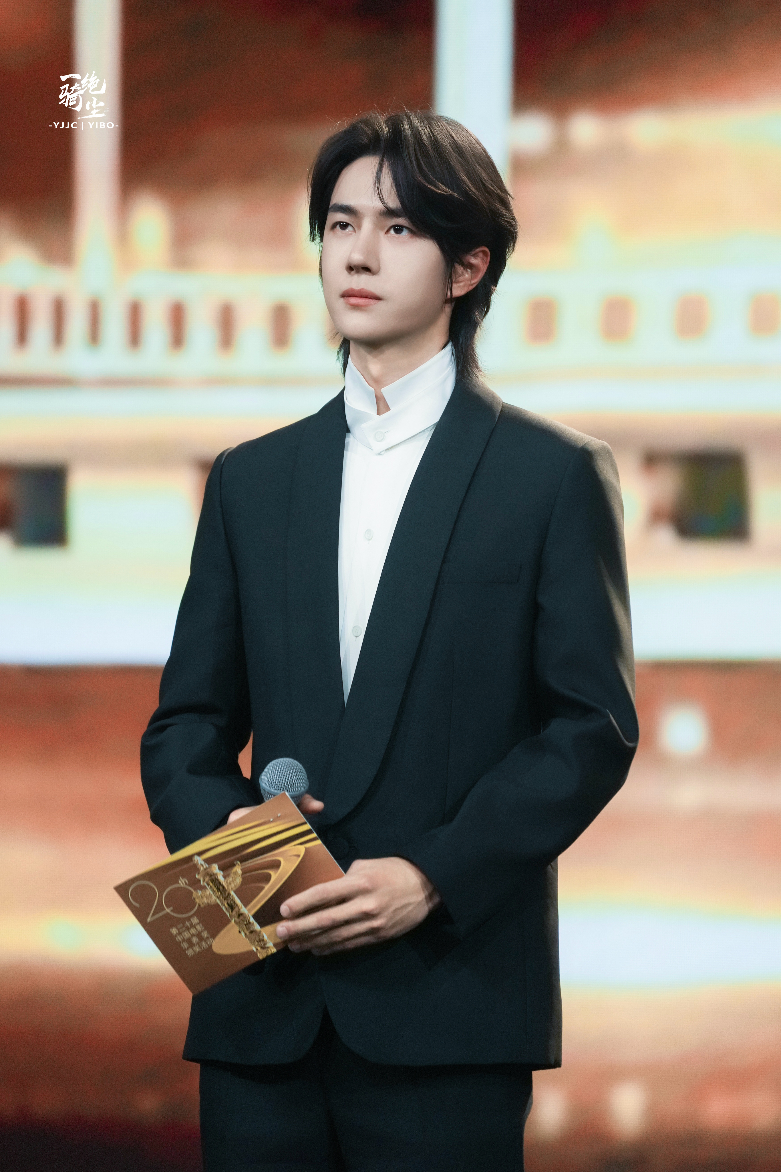 王一博 我发现看到王一博的这些图我会特别舒服王一博