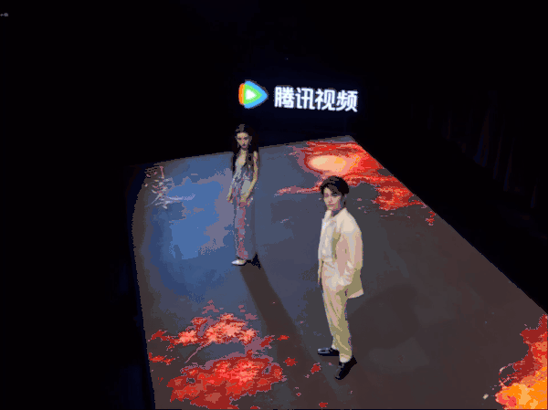 两个服务生开麦 