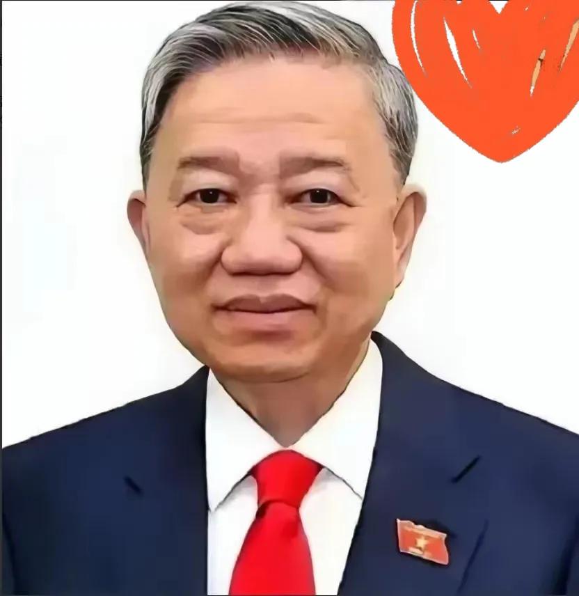 越南终于摊牌了，最近越南相关部门负责人，直接下了死命令：哪怕砸锅卖铁，那条把国家