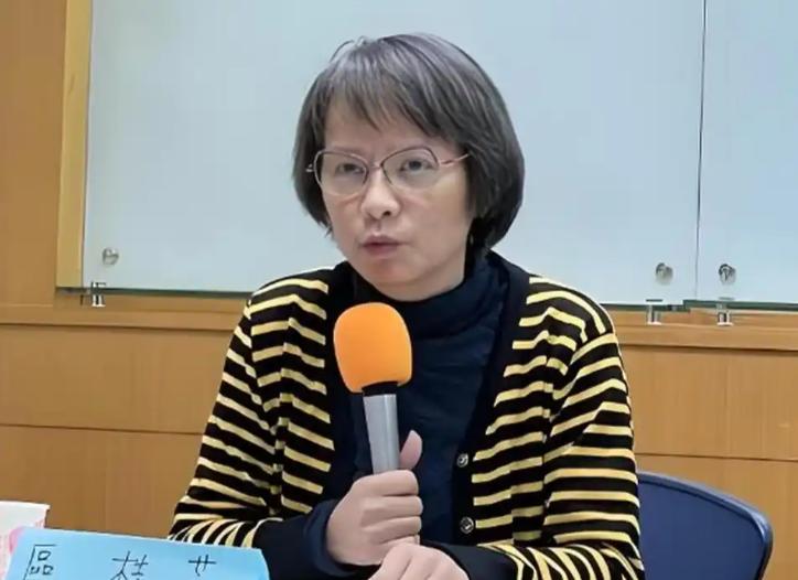台湾一名女老师的一席话，让14亿中国人瞬间破防！她直言，大陆 14 亿百姓为何如