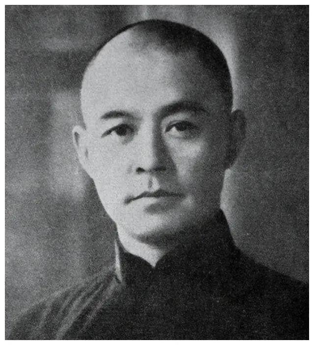 1940年5月16日，湖北宜城南瓜店。张自忠带着1500人被六千日军包围，打了整