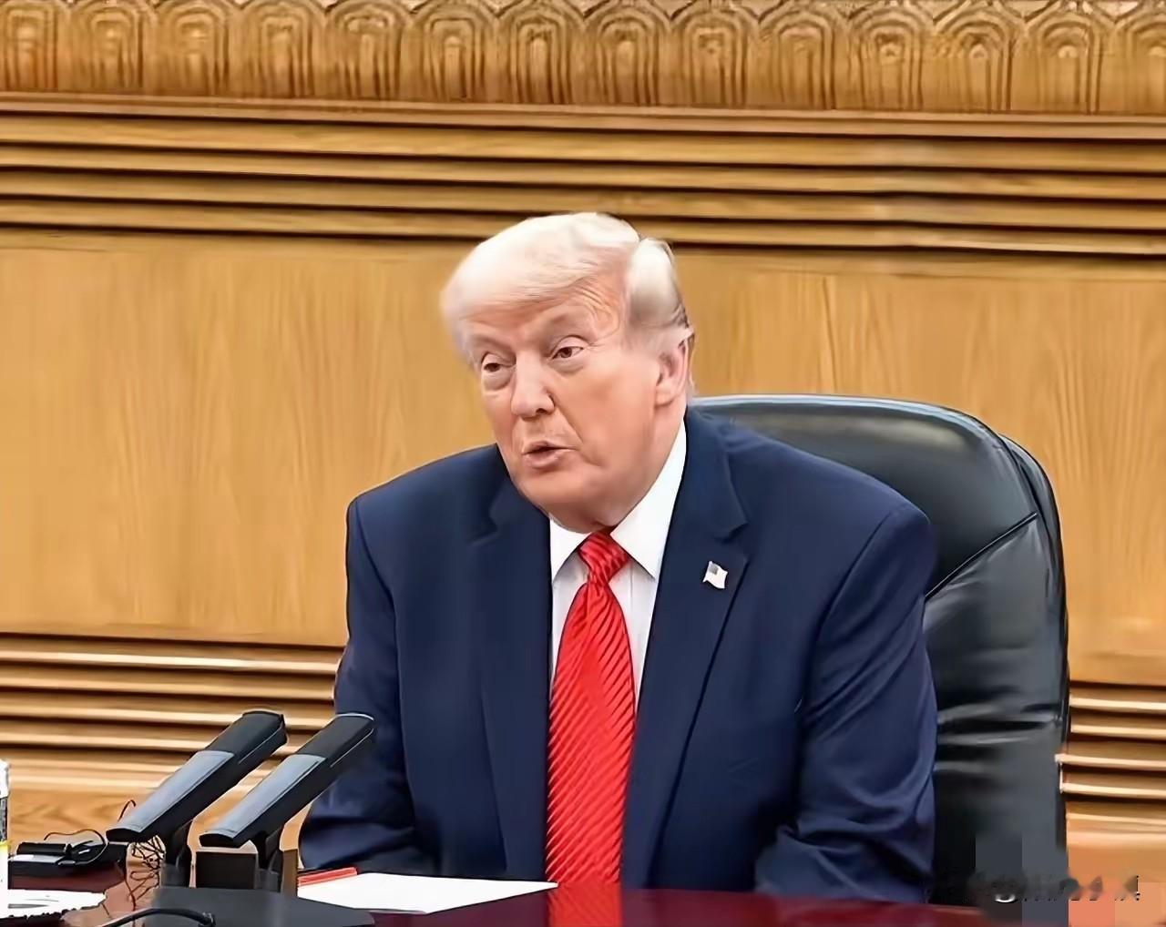 老特来访，跟我二嫂有什么关系……
 
时隔多年，老特又来中国了，踏上咱们这片有老