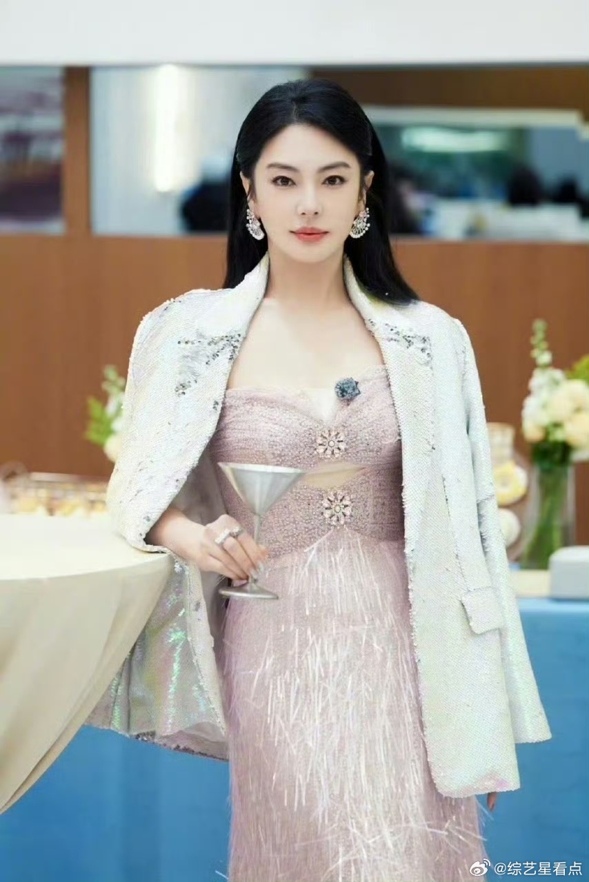 女推3已经被张雨绮婉拒了，因为怀孕的原因，录制节目是非常辛苦的一件事情，肯定是不