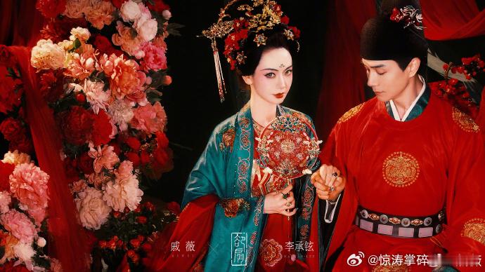 戚薇梦回大唐 戚薇的古装扮相太有感觉了！仿佛穿越回大唐的贵族女子，一颦一笑都充满