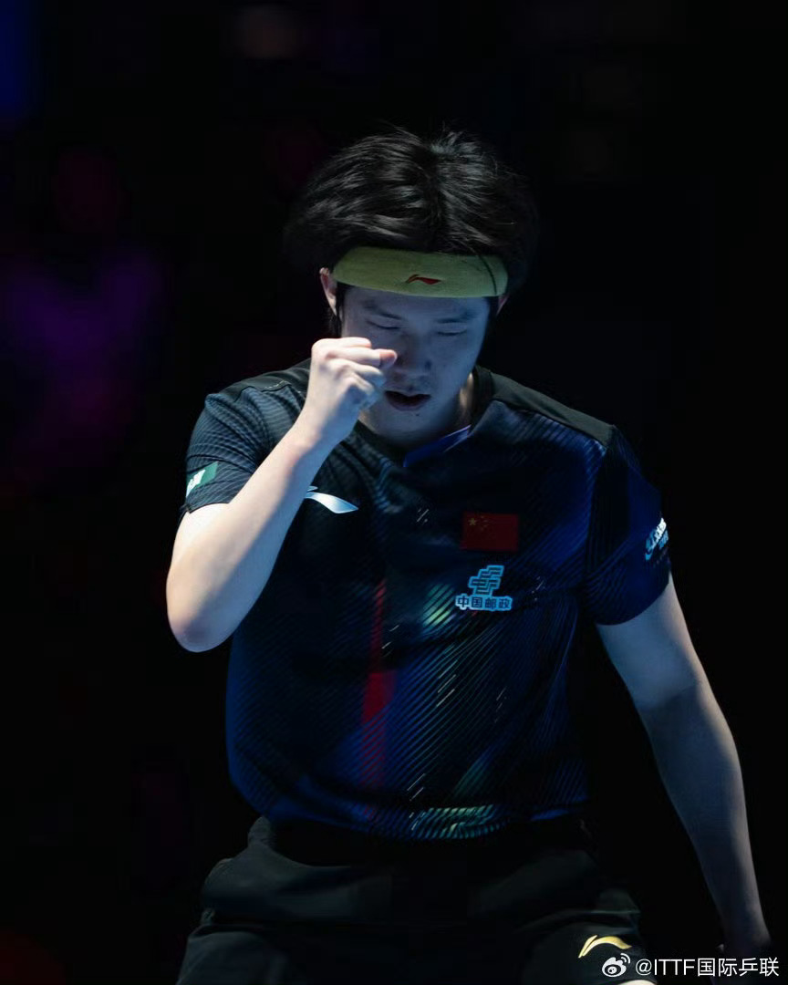 王楚钦世界杯冠军之路王楚钦世界杯冠军之路：小组赛：王楚钦 ——3-0爱德华·约内