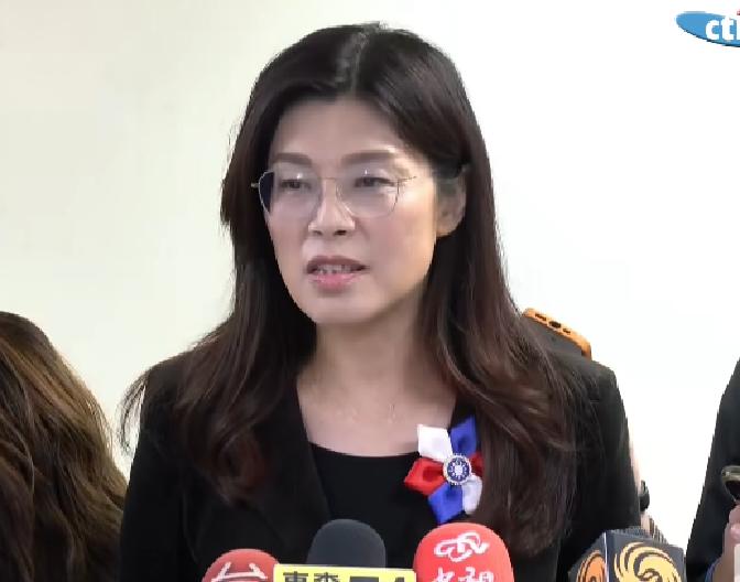 快讯！快讯！
 
有媒体称，郑丽文突然宣布了2026地方攻坚的目标。
 
她在党