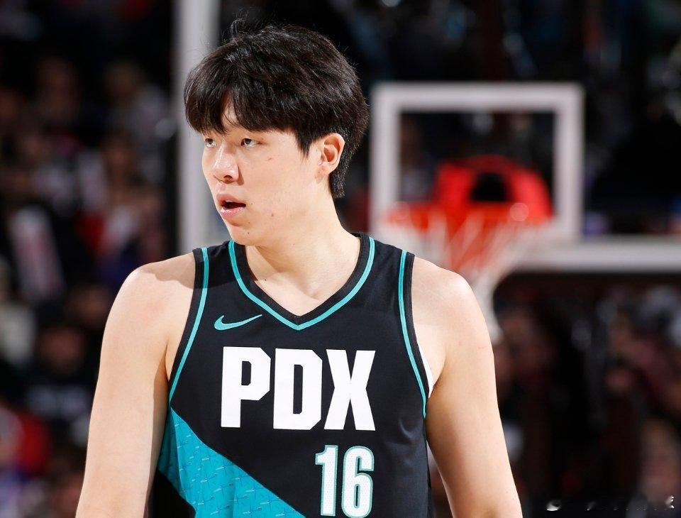 开拓者战胜湖人1月18日讯 NBA常规赛，湖人今日客场116-132不敌开拓者。