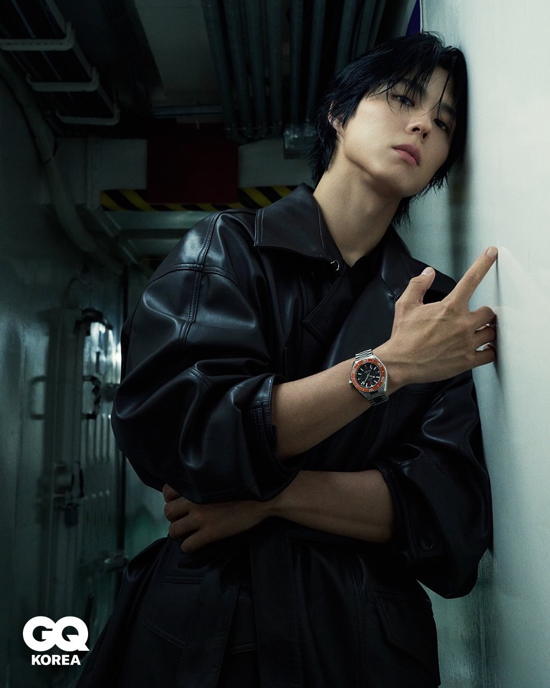 朴宝剑 x OMEGA x GQ Korea宝剑哥各种风格都能驾驭 