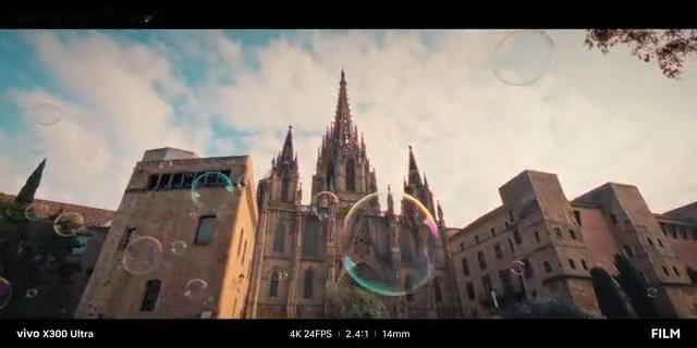 其实现在手机影像配置都已经够强了，但普通人最需要的还是不用学、不用调，随手一拍就