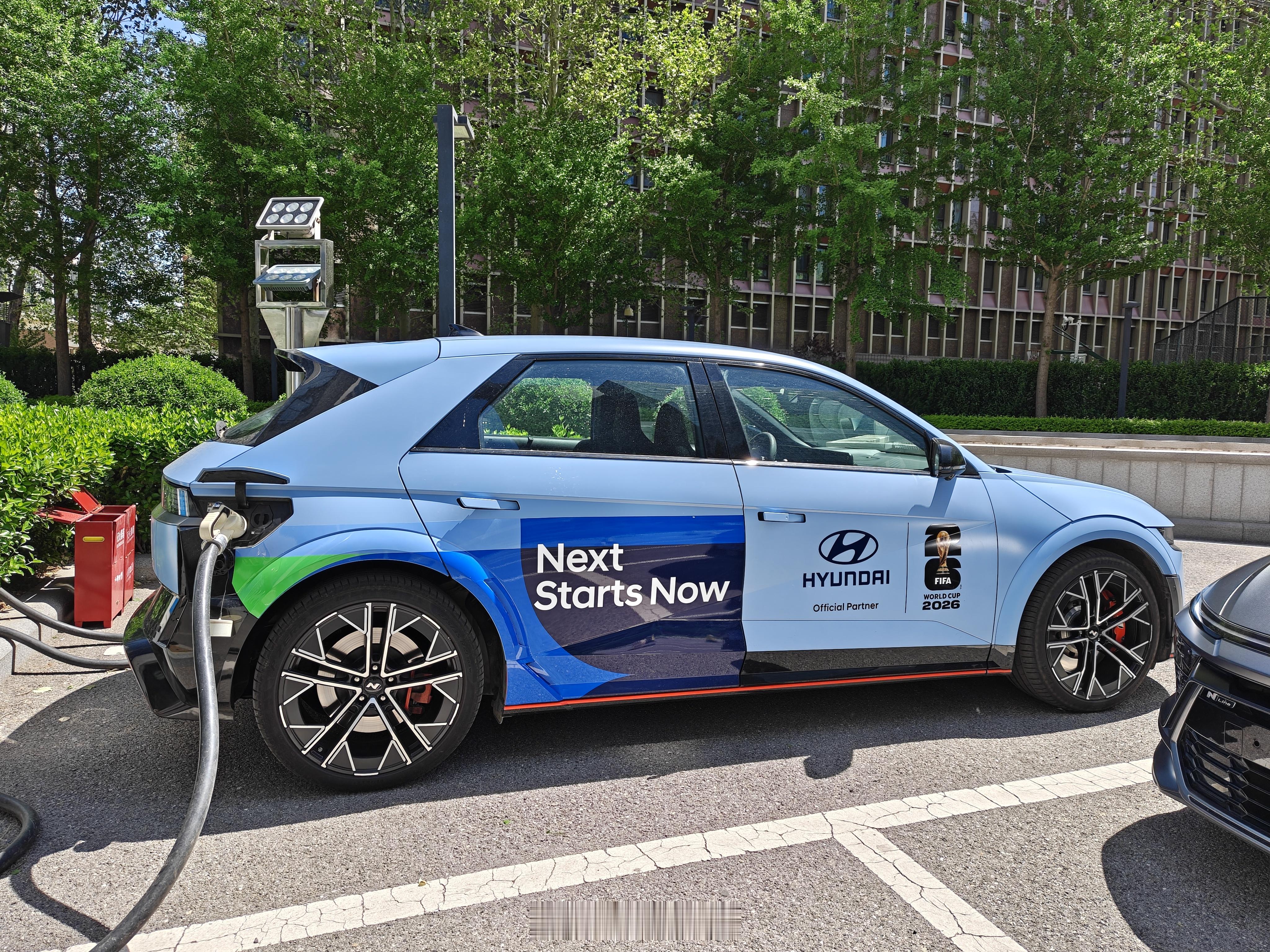 我觉得嘛，交友一定要谨慎！自从被的现代 5N 毒过之后一直没能退热，结果在北京再