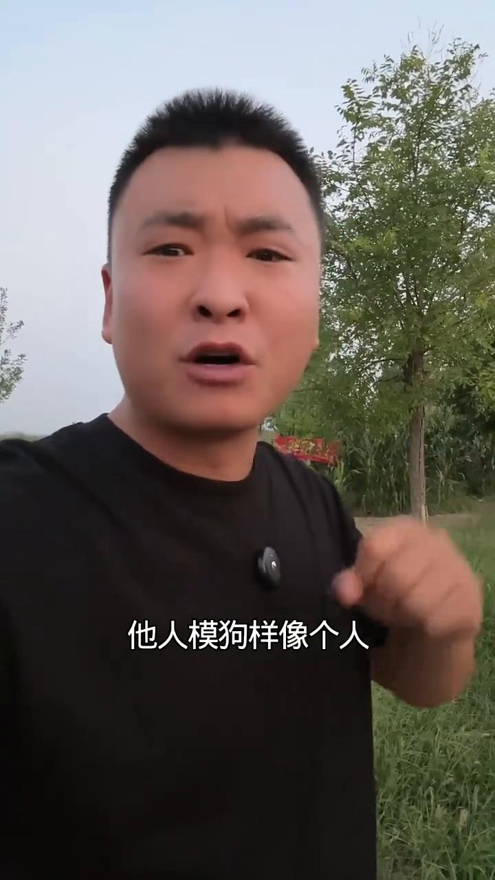 躲起来不是什么坏事。
躲起来之后会发现什么都好了，发现没有现在的人跟以前的人好像