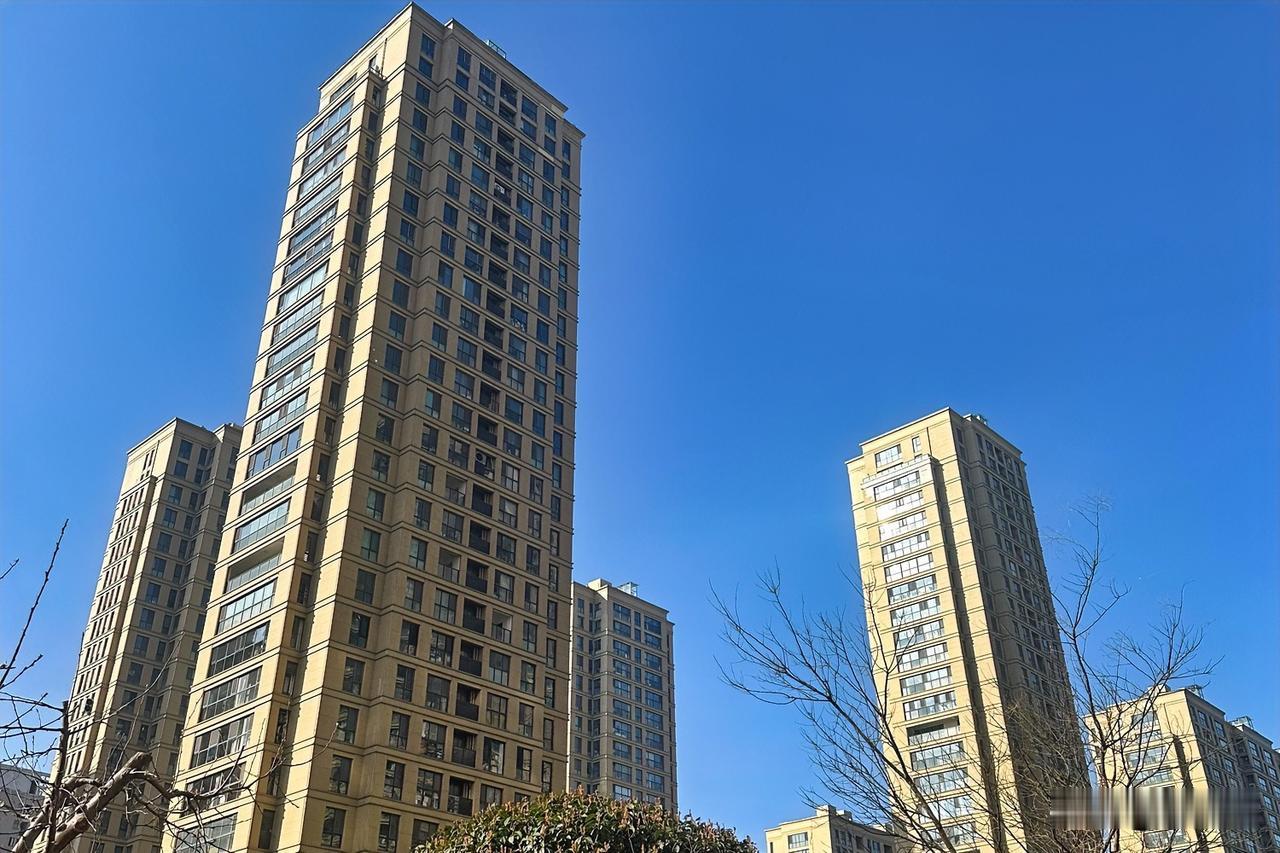 山东德州近10年的二手房价格变化趋势：
2017年，均价约6905元/m²，同比